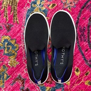 Rothy’s Black Sneakers Sz 6